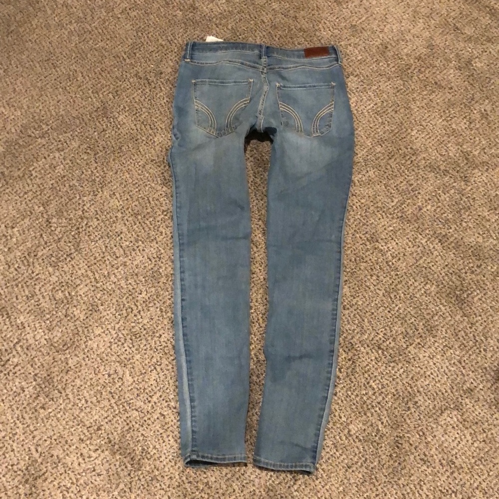 HOLLISTER Jeans Size 7R light rips, Skinny Jeans